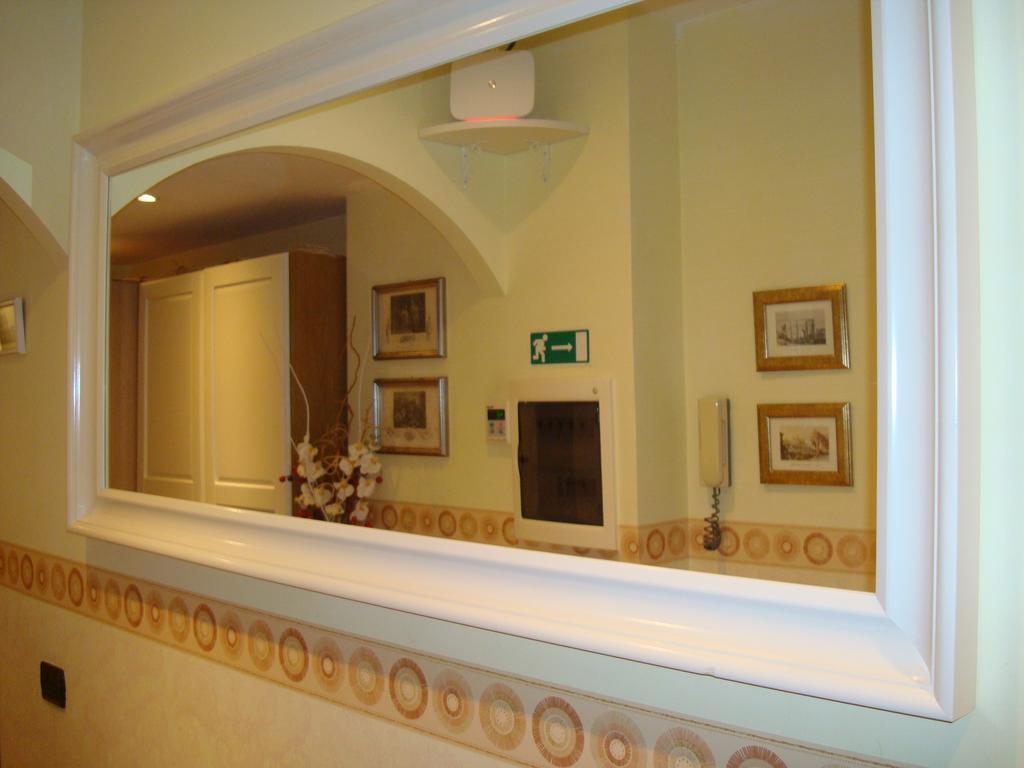 Bed and Breakfast Il Colonnato Roma Exterior foto