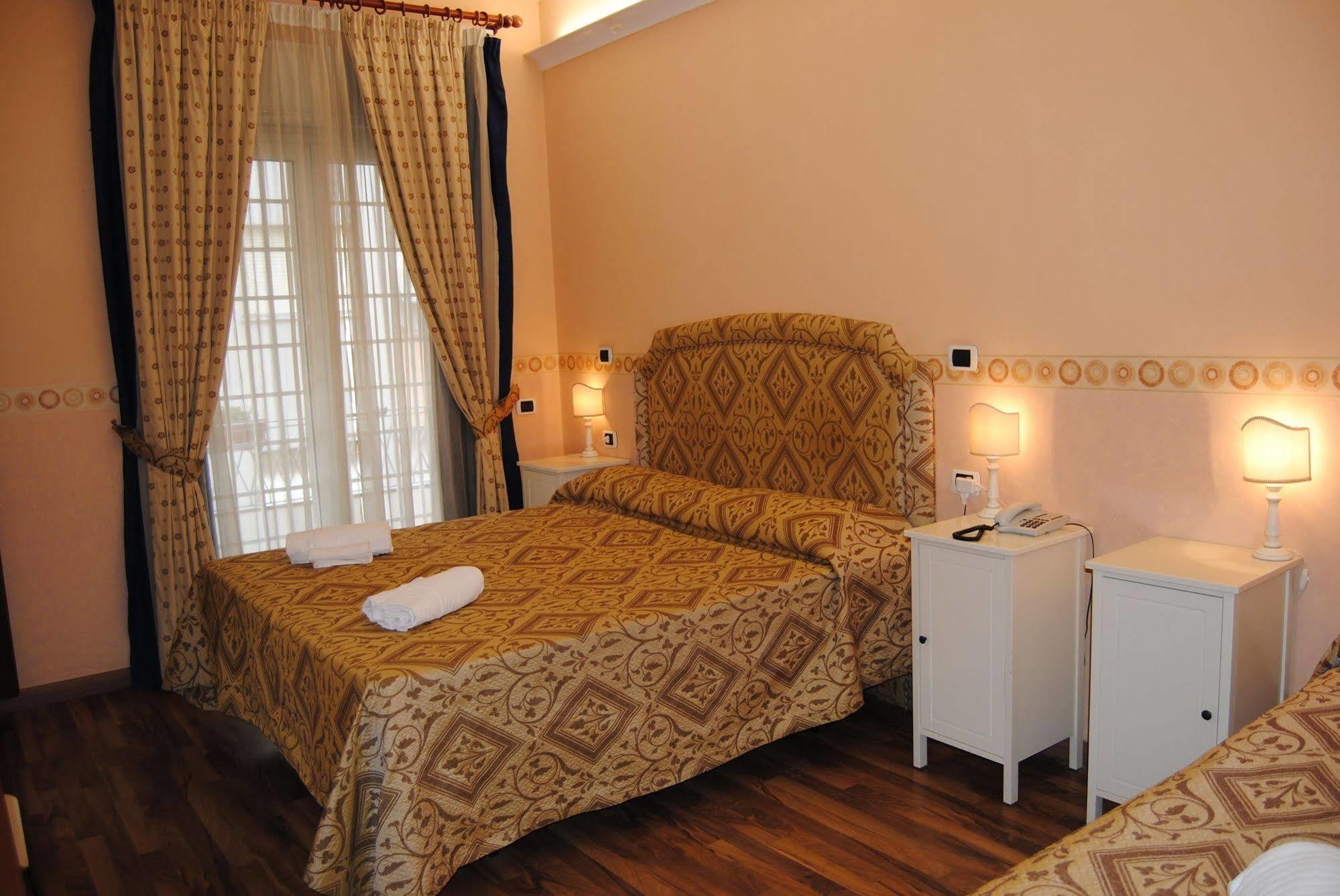 Bed and Breakfast Il Colonnato Roma Exterior foto