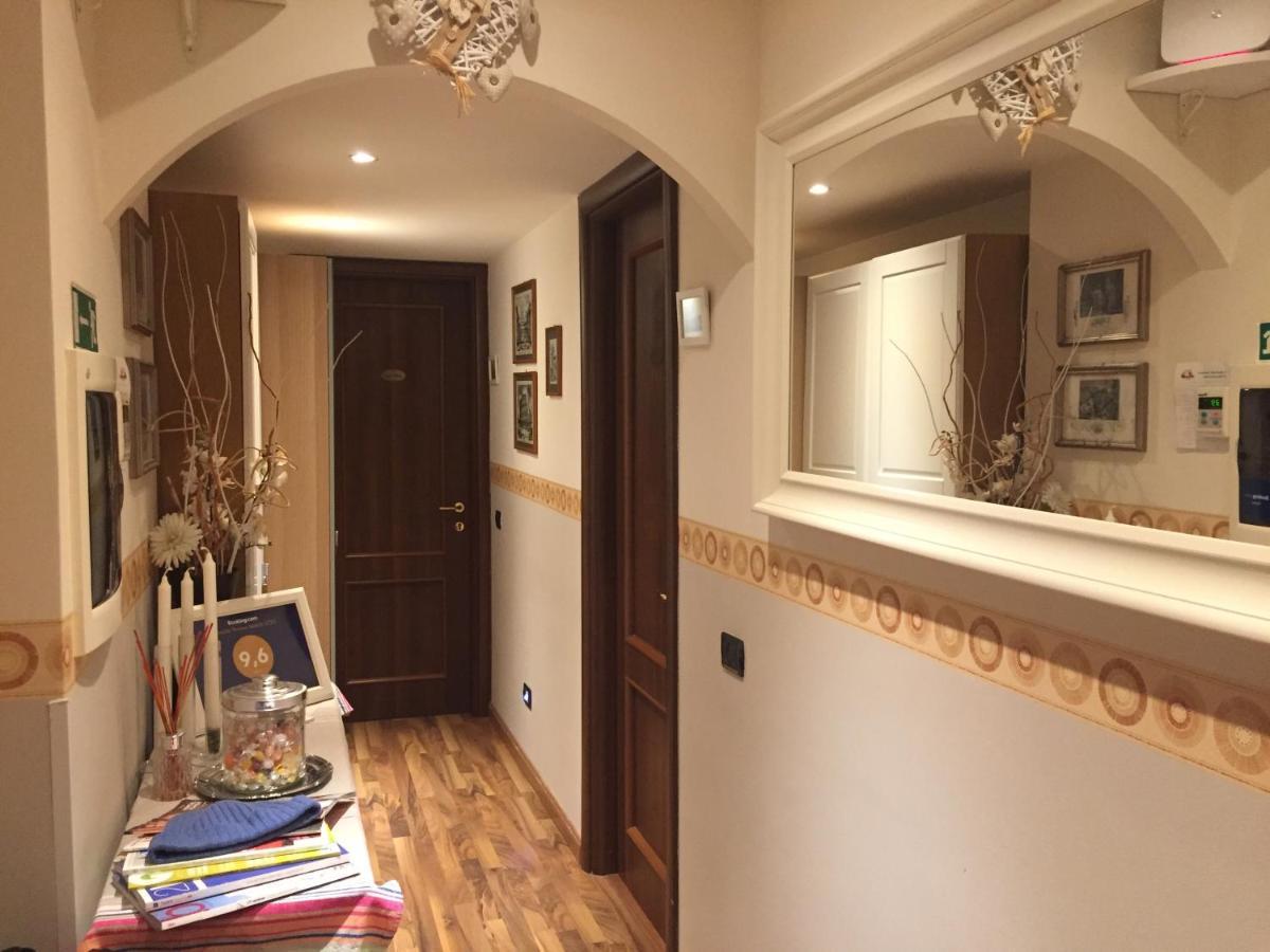 Bed and Breakfast Il Colonnato Roma Exterior foto